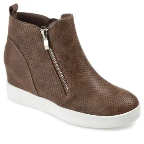 Journee Collection  WOMENS PENNELOPE WEDGE SNEAKER