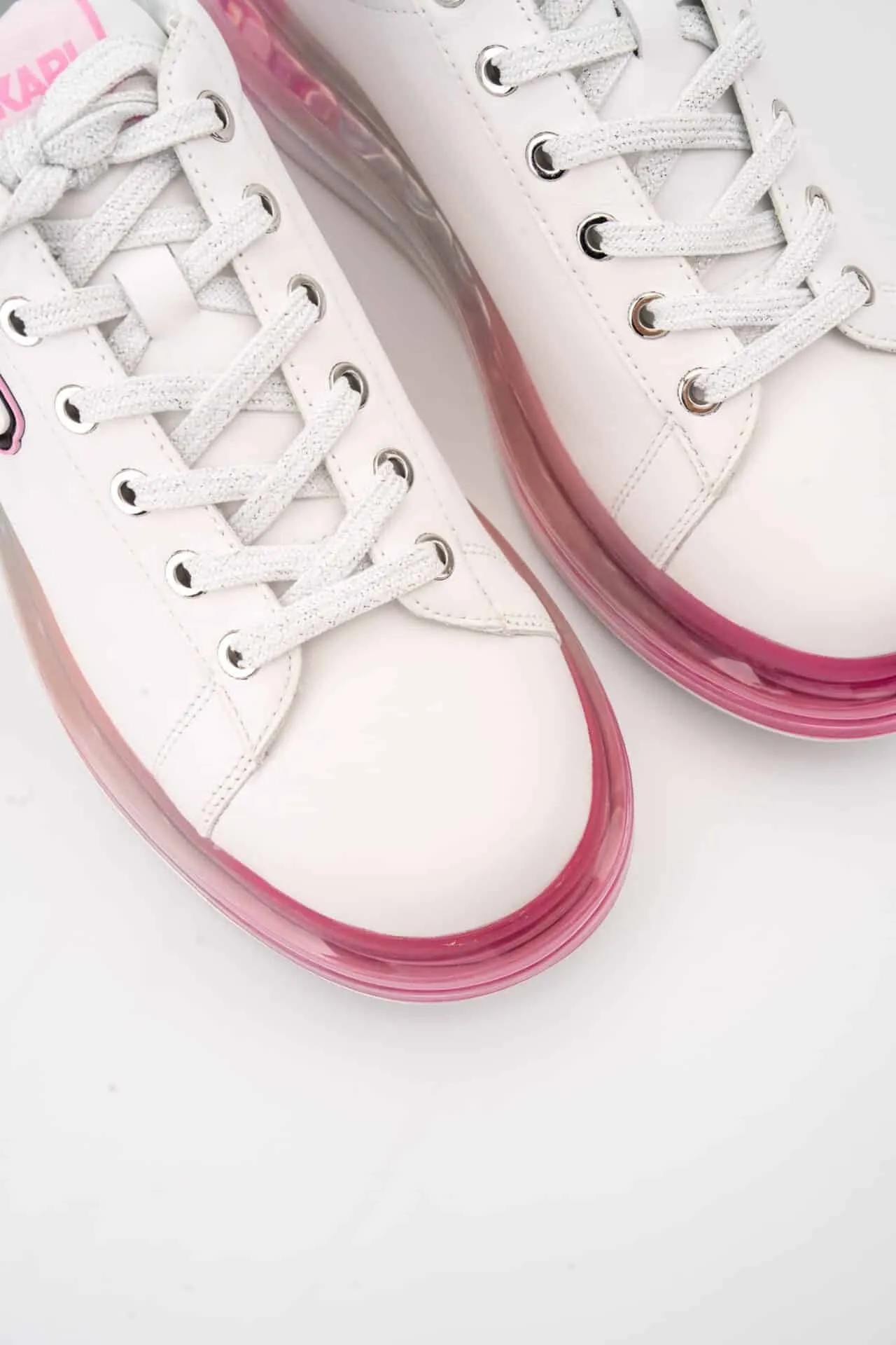 Karl Lagerfeld Ladies Kapri Kush NFT Lo Lace Sneaker Wht Lthr w/Pink KL62630N 01P