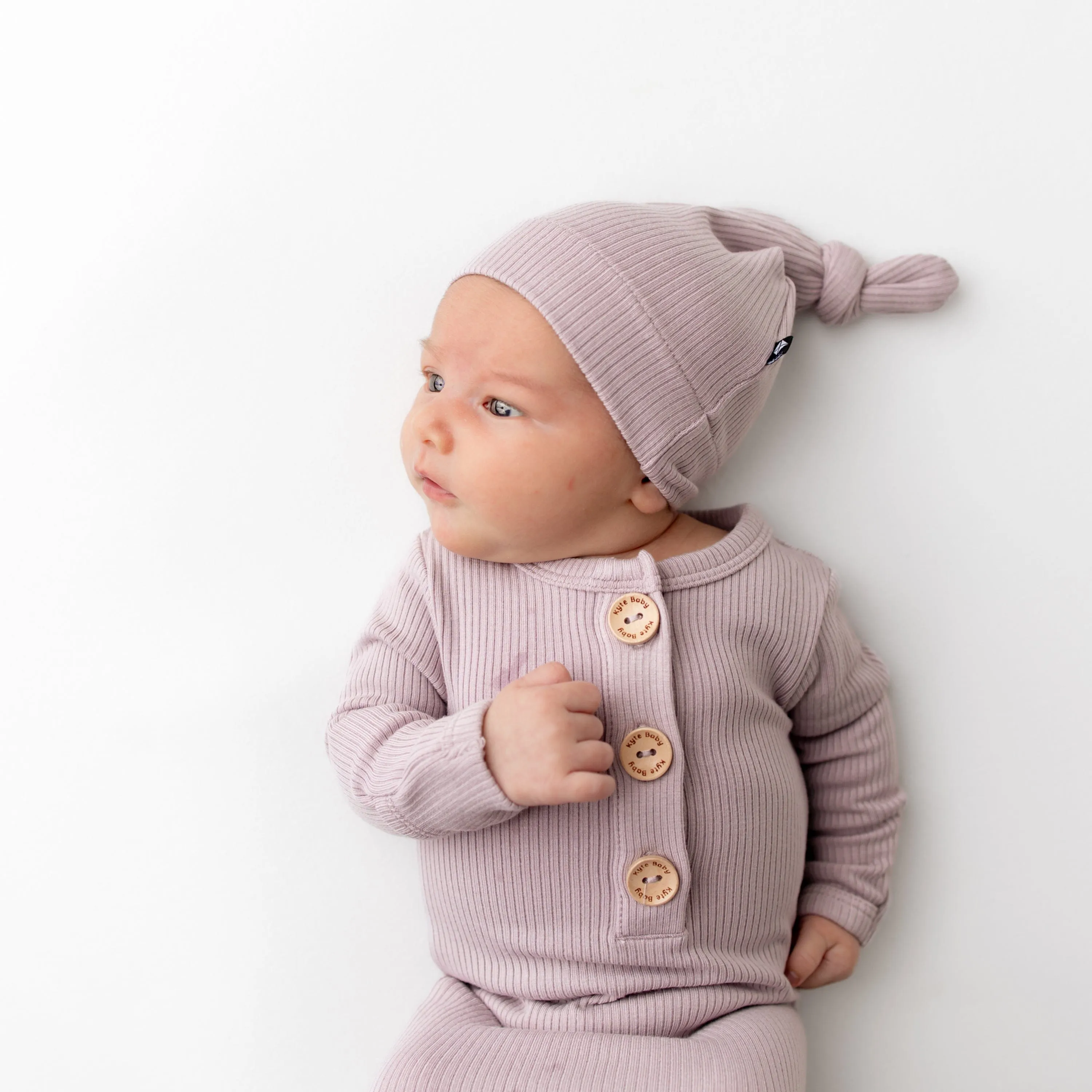 Ribbed Knotted Gown with Hat Set in Wisteria