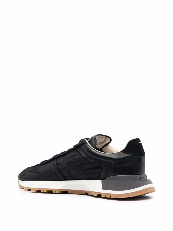 Runner Sneaker - Black