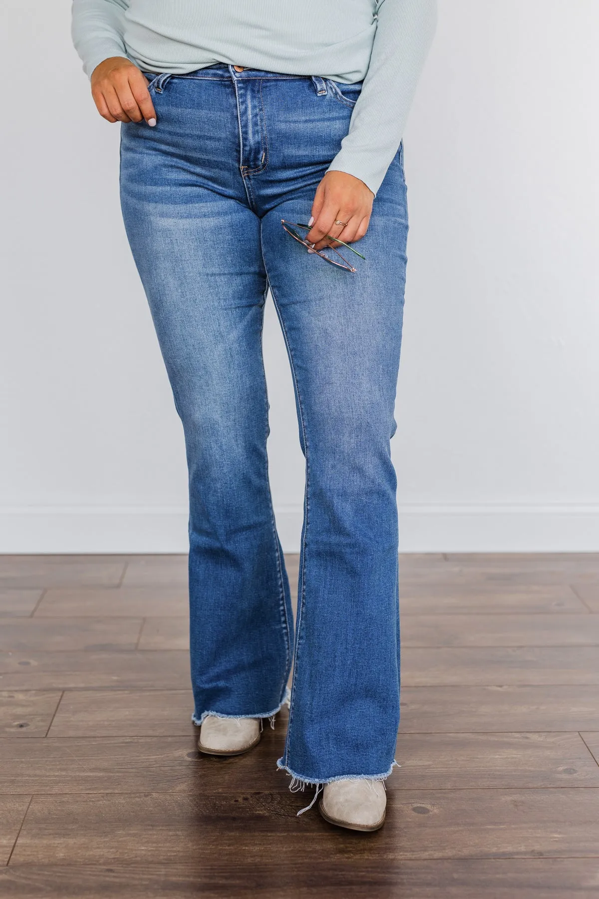 Vervet Mid-Rise Flare Jeans- Alana Wash