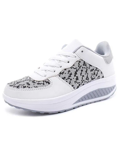 White texture pattern rocker bottom shoe sneaker